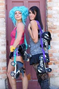 Photo: Vulgar Vixen. Pictured: Clam Jammer and Dominique Trix